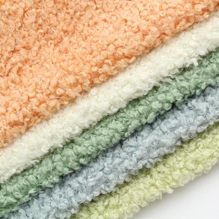 Quid est Lanae Fabricae? A Guide to High-Quality Polyester Woolen Fabric for Global Emptores